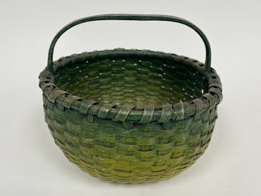BEAUTIFUL GRADATED GREEN BASKET