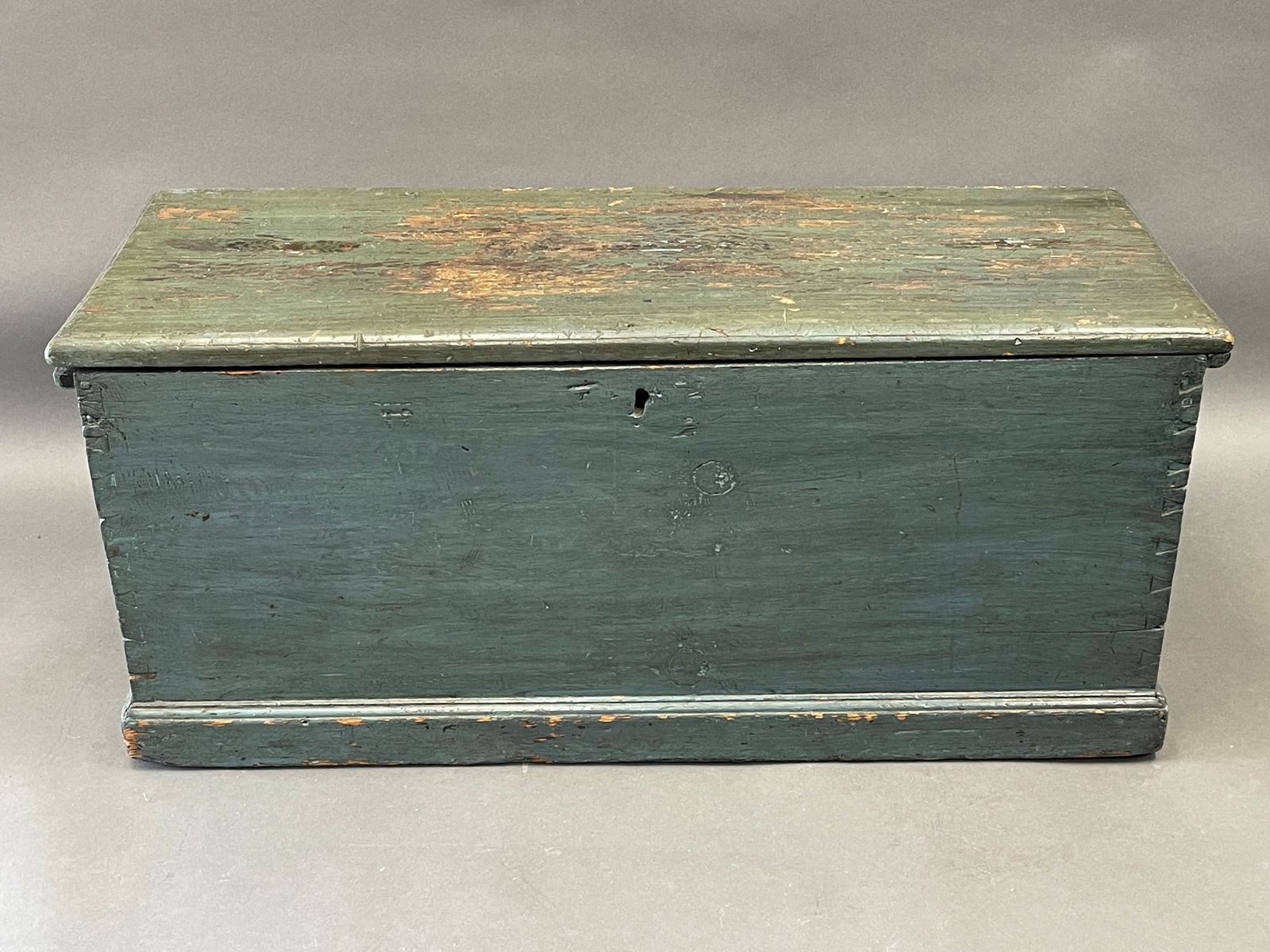 18THC SEA CAPTAINS BLANKET CHEST WITH BLUE PAINT, BECKETS, INTERIOR TILL (1 of 5)