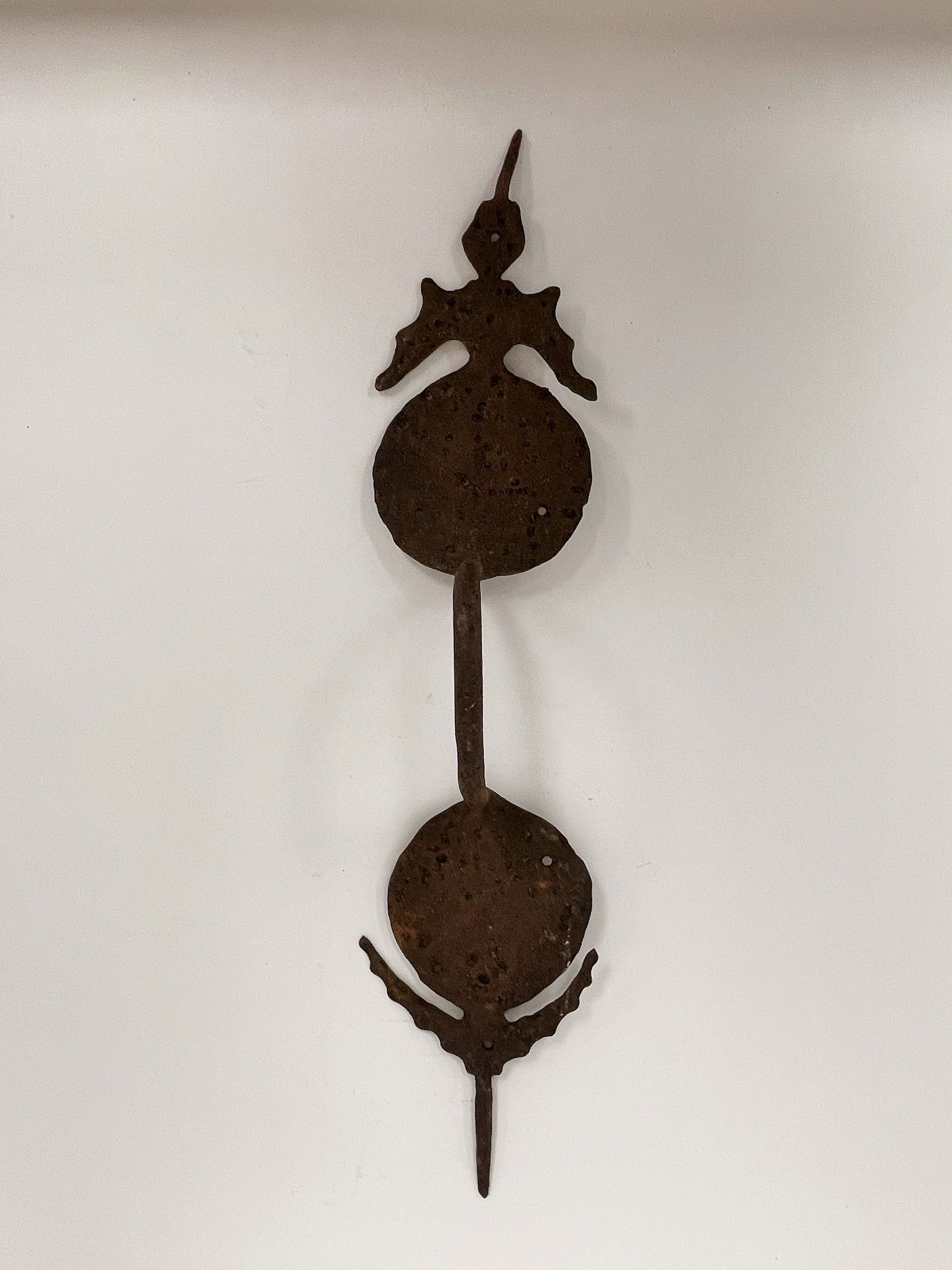 FANCY FORGED IRON 18TH C DOOR HANDLE (1 of 4)