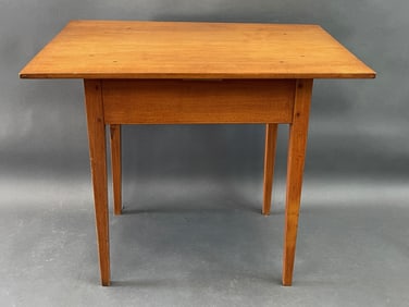 18TH C MAPLE TAP TABLE