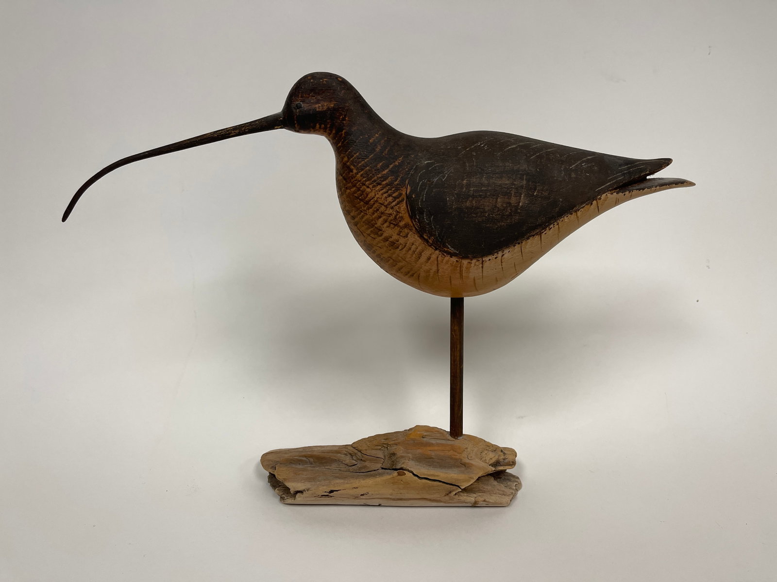 PAINTED CURLEW BIRD ON STAND: PAINTED CURLEW BIRD ON STAND 12" X 16"