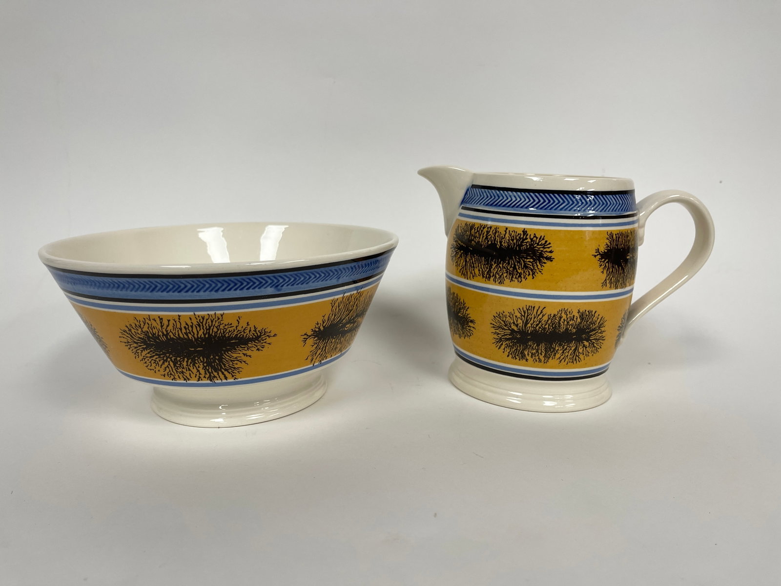 MOCHA BOWL, PITCHER FROM JONATHAN RICHARD COLLECTION: MOCHA BOWL, PITCHER FROM JONATHAN RICHARD COLLECTION HARTLEY GREENS & CO LEEDS ENGLAND 8"X 4" & 5"X5"