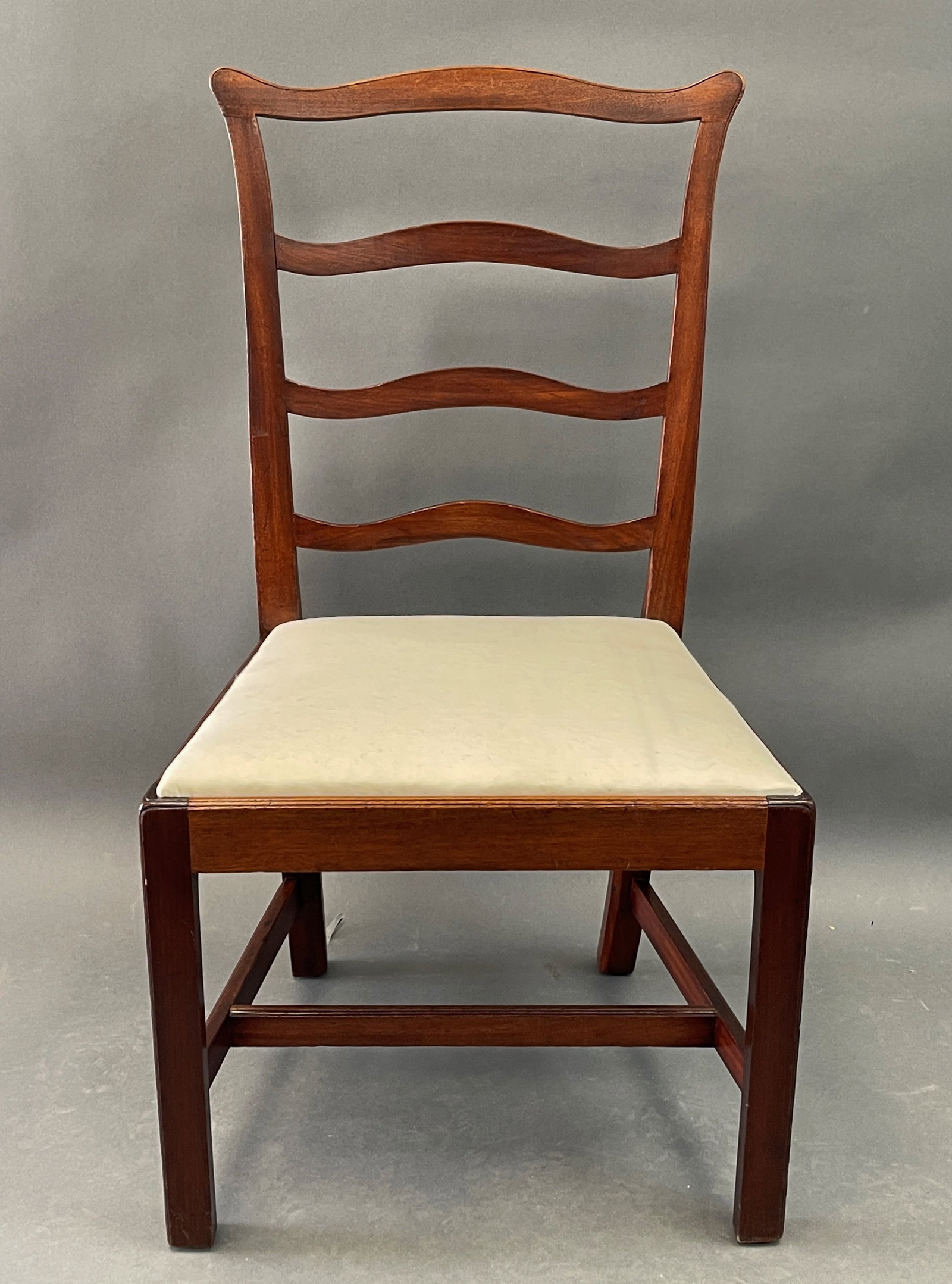 CT. SIDE CHAIR NEW LONDON COUNTY: CT. SIDE CHAIR NEW LONDON COUNTY FROM COLCHESTER CONNECTICUT,37 X 17.5 SEAT HEIGHT