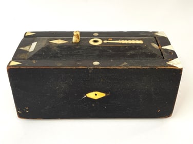 SAILOR MADE BOX WITH WHALE INLAY