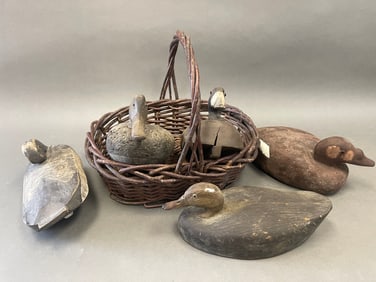 GROUPING OF DECOYS WITH BASKET