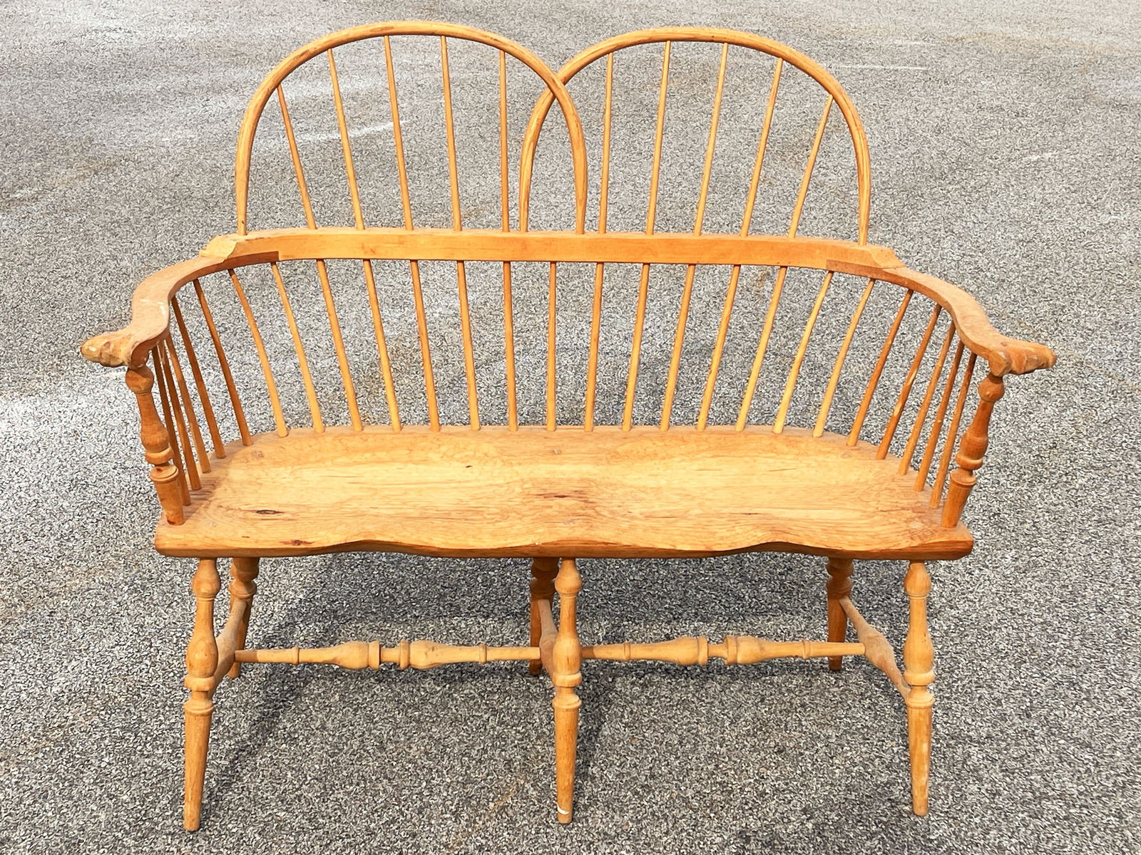 DOUBLE BOW BACK SETTEE, SIGNED PATRIDGE: DOUBLE BOW BACK SETTEE, SIGNED PATRIDGE