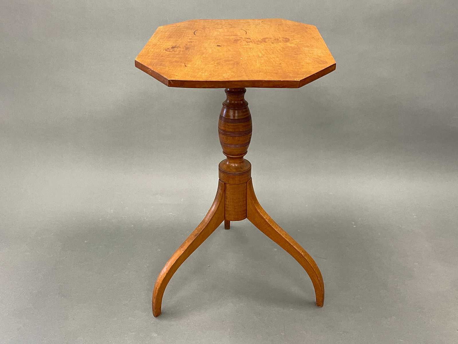 18TH C TIGER MAPLE TILT TOP CANDLE STAND (1 of 6)