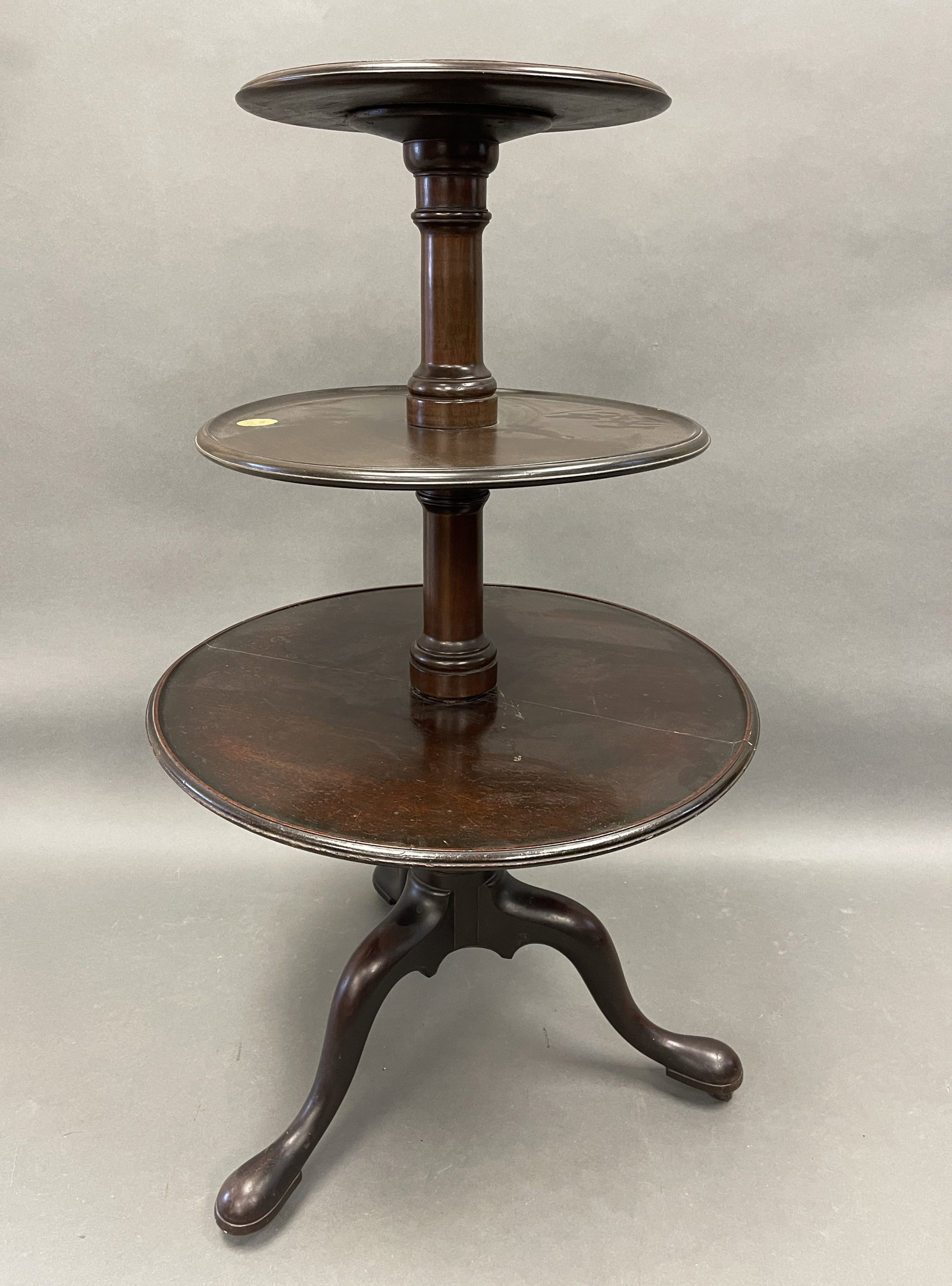 FINE 18TH C P.A. QA DUMBWAITER 3 TIER WITH CABRIOLE LEGS AND PAD FEET: FINE 18TH C P.A. QA DUMBWAITER 3 TIER WITH CABRIOLE LEGS AND PAD FEET C. 1750-1760 MAHOGANY24 X 40 T