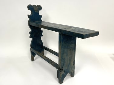 TABLE SIZED JUG RACK ; NEW HAMPSHIRE