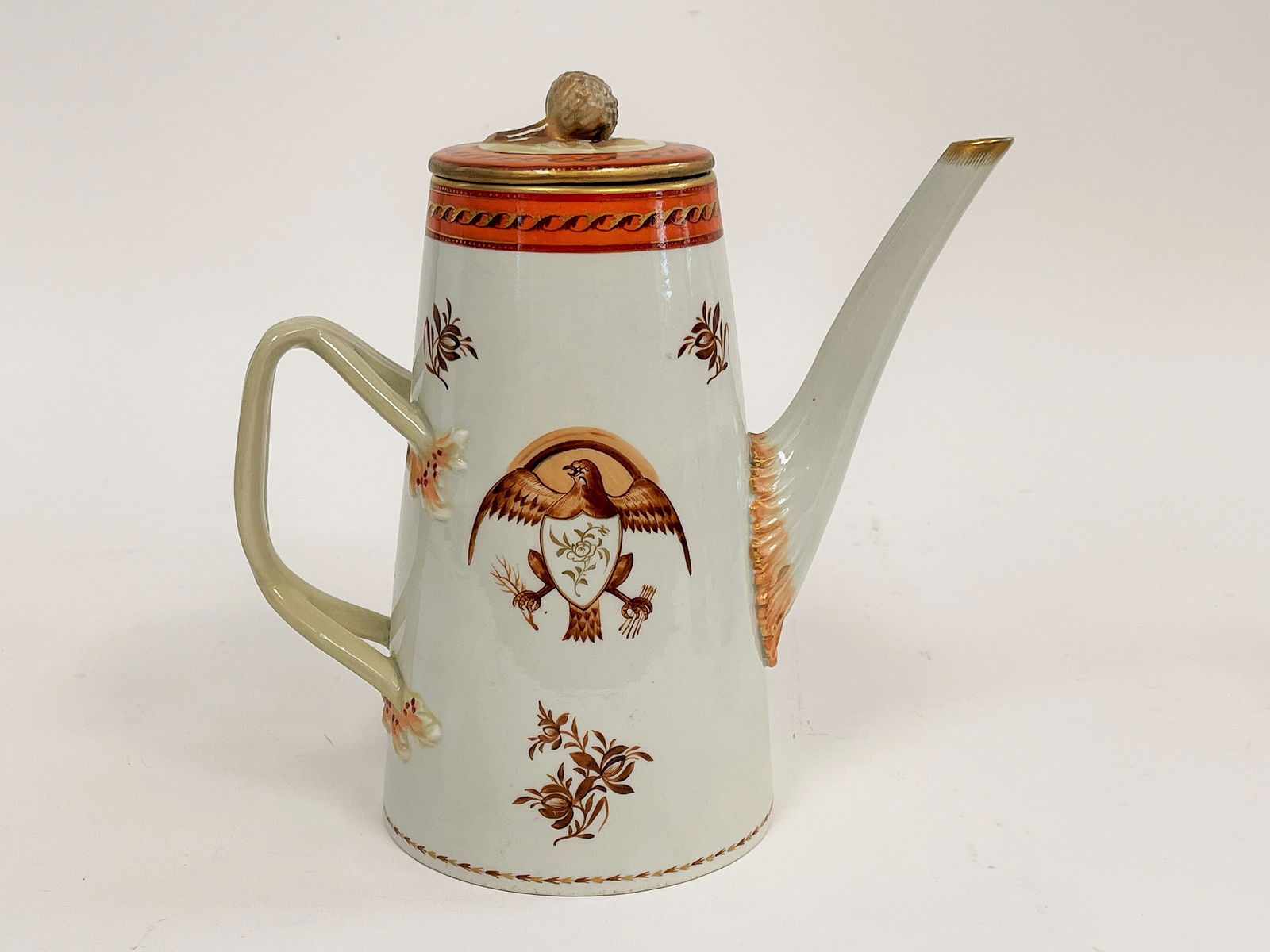 CHINESE EXPORT PORCELAIN EAGLE DECORATIONS (1 of 5)