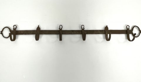 18TH C SIX HOOK IRON RACK