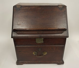 WILLIAM AND MARY PERIOD BIBLE BOX / DESK BOX