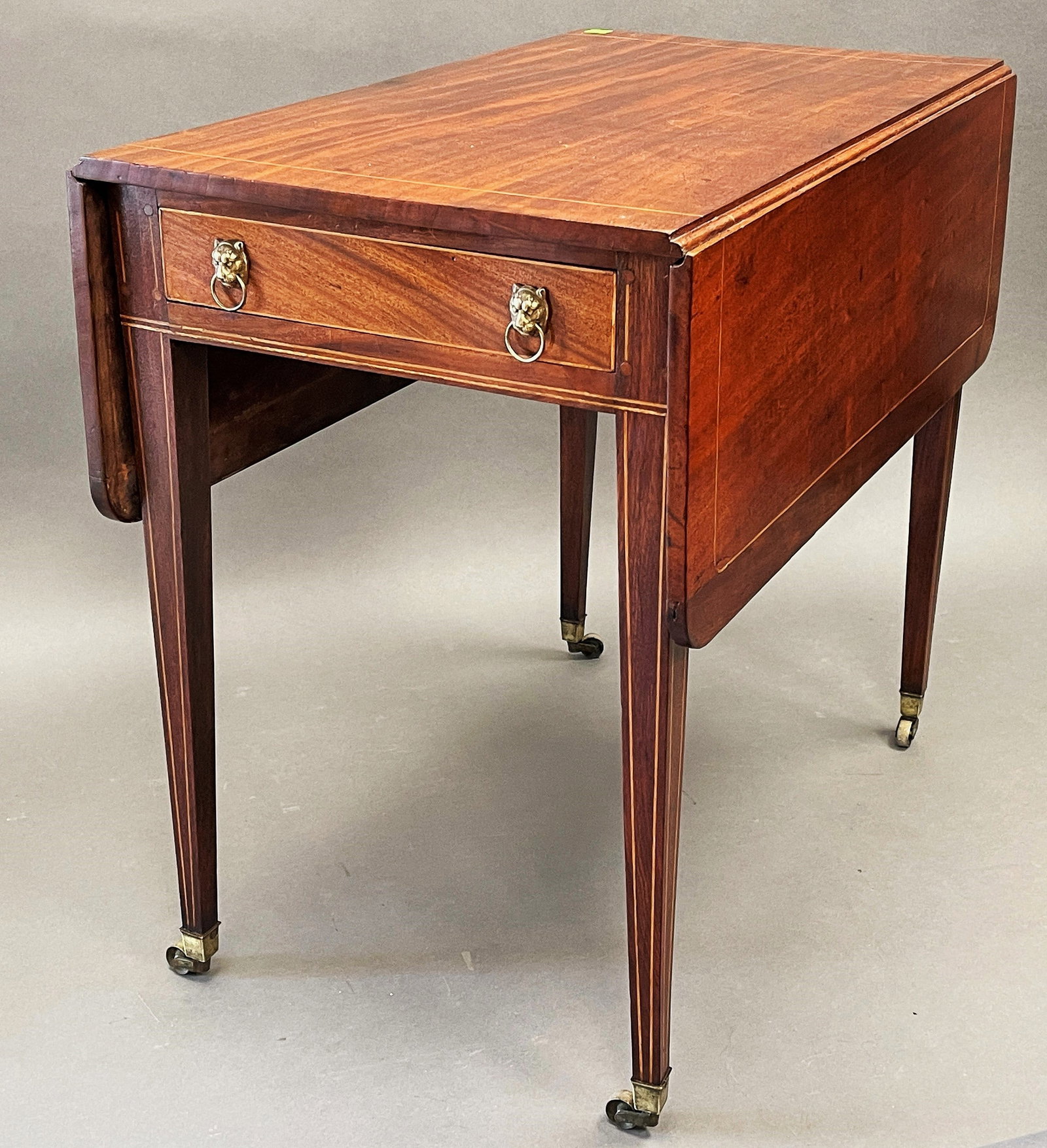 HEPPLEWHITE PERIOD ONE DRAWER PEMBROKE TABLE: HEPPLEWHITE PERIOD ONE DRAWER PEMBROKE TABLE , LION HE'S PULLS,LINE INAY THROUGHOUT 32" X 18" X 28.5" , 11" LEAF