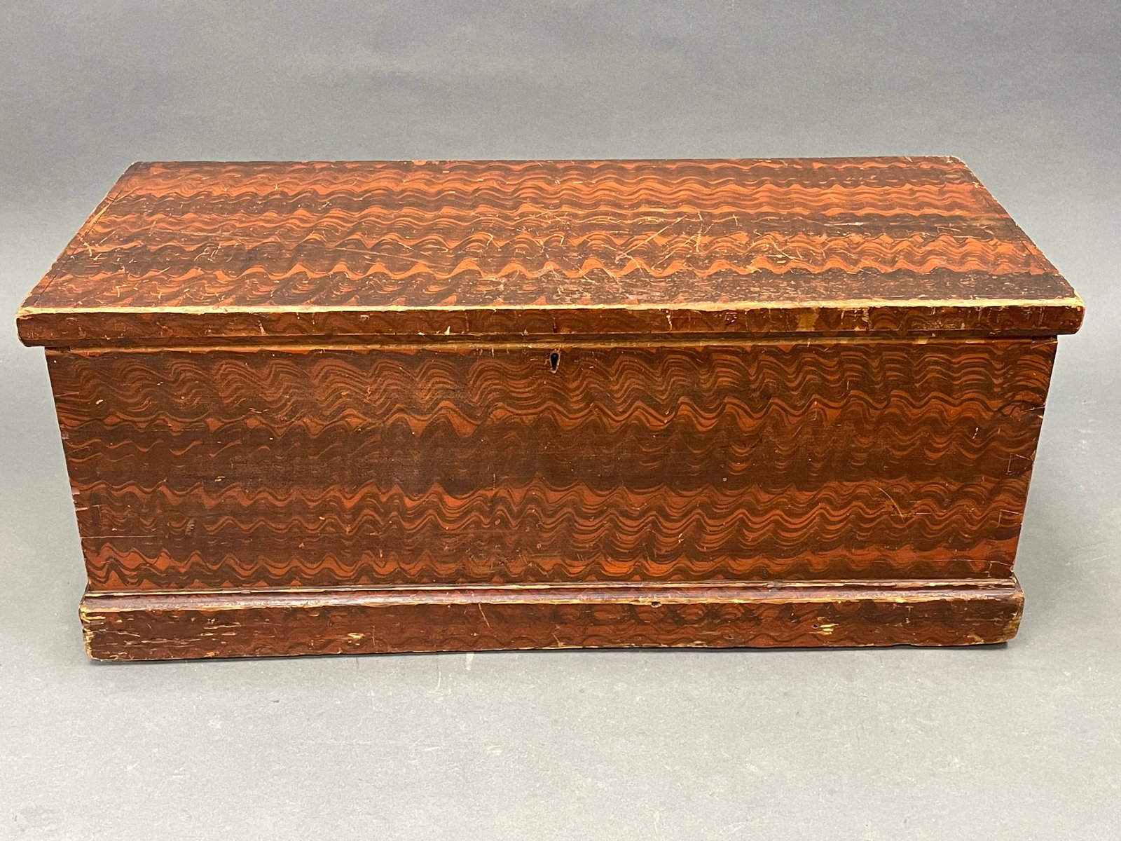 PAINT DECORATED BLANKET BOX: PAINT DECORATED BLANKET BOX 17" X 14" X 36"