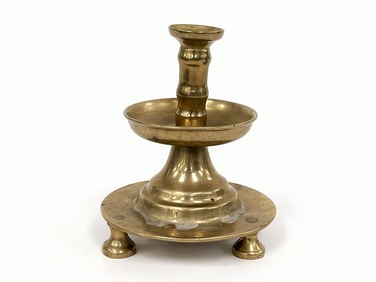 EARLY 18TH C BRASS 3-FOOTED TAPER STICK