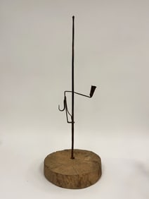 17TH C LIGHTING DEVICE W/ ANCIENT WOODEN DISC BASE & STRANGE FORGED IRON FINIAL