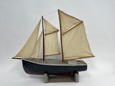 FOLK ART POND BOAT