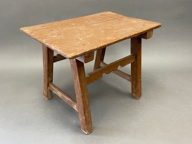 EARLY PRIMITIVE SIDE TABLE