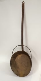 17TH C FORGED IRON LONG HANDLED COOKING PAN
