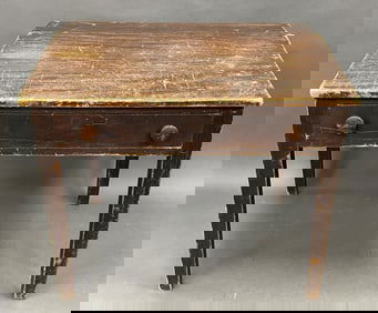 ONE DRAWER SLANTED TOP ACCOUNTANT'S DESK IN OLD COLOR