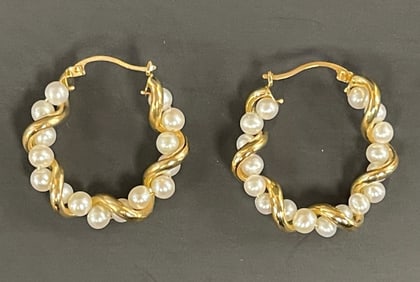 PAIR OF 10K CULTURED PEARL EARRINGS