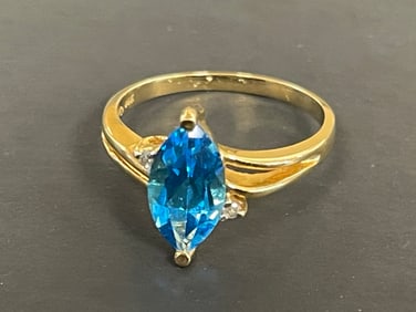 14K GOLD RING 1.9 DWT