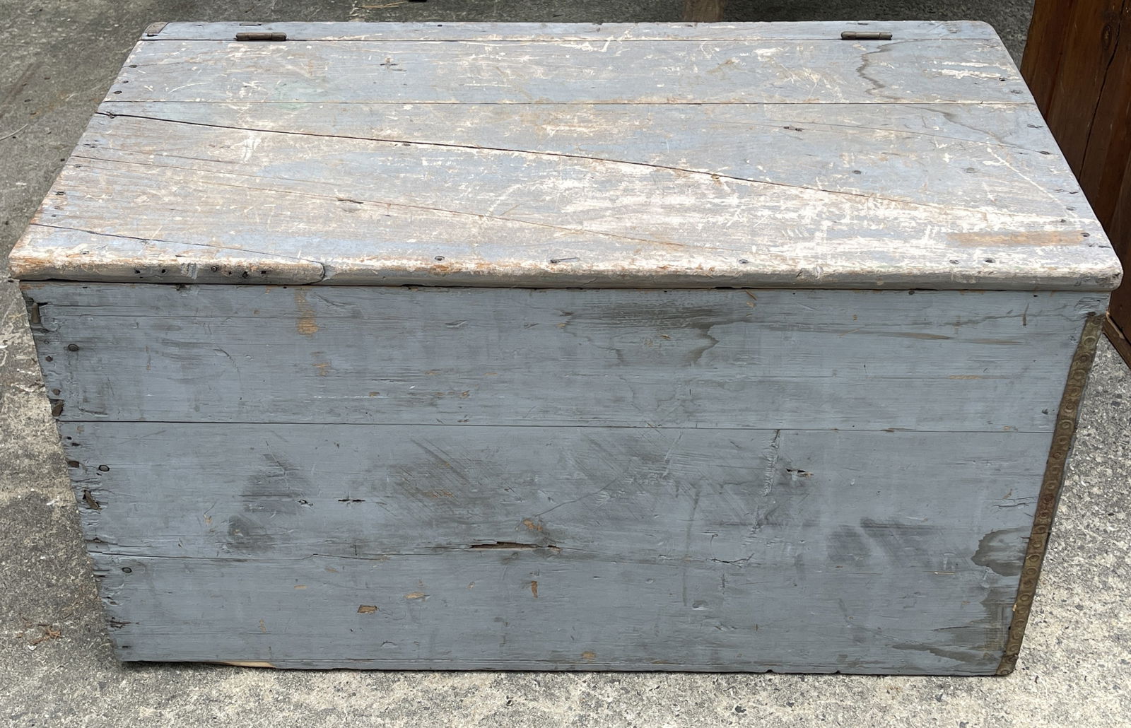 BLUE PAINTED BOX (1 of 4)