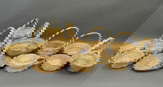 LARGE LOT NORTH CAROLINA GRASS BASKETS