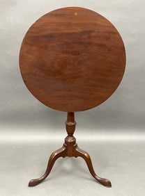 18THC MAHOGANY QUEEN ANNE TILT TOP TABLE