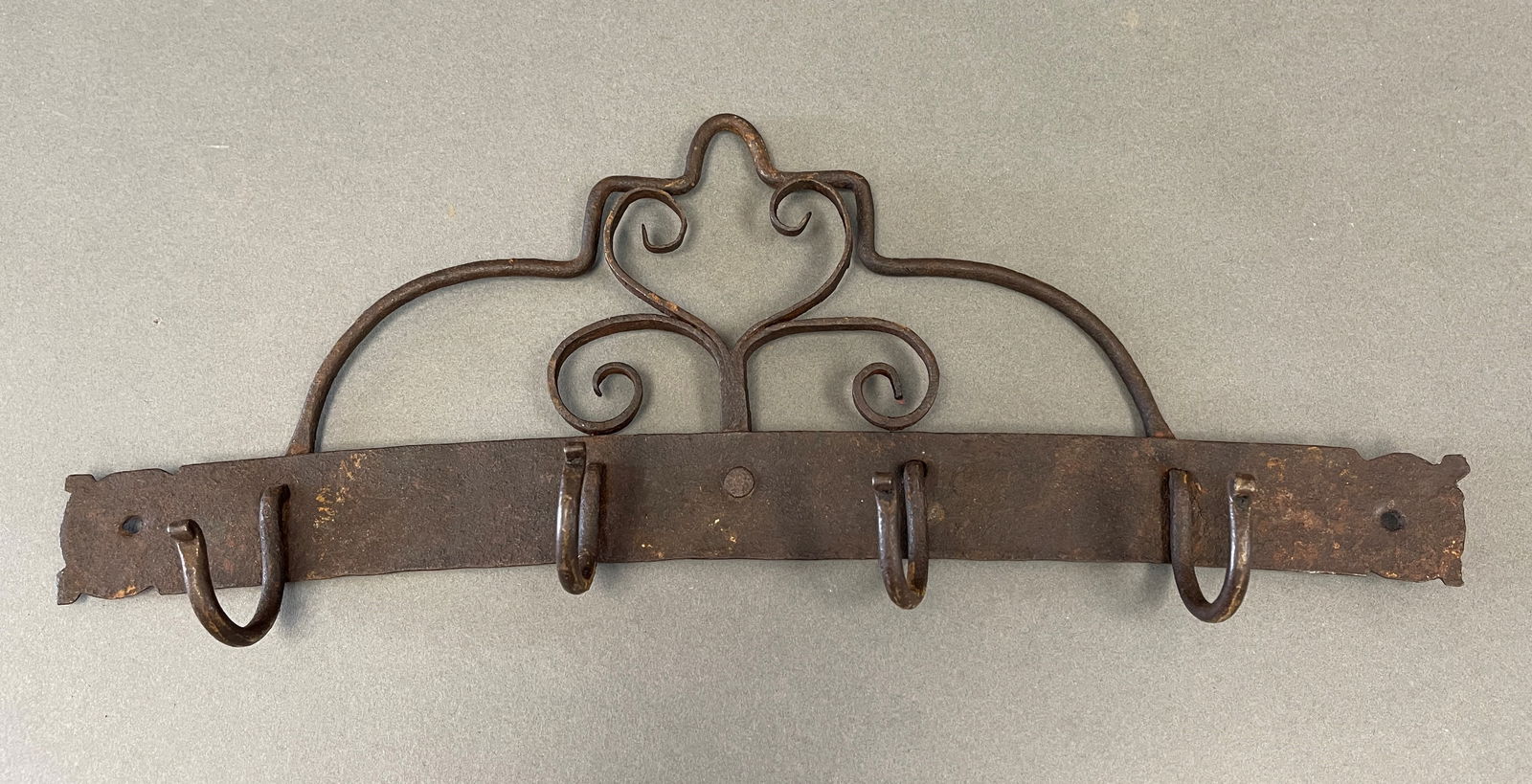 EARLY IRON UTENSIL HANGER (1 of 2)