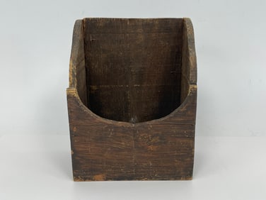 SMALL PAINTED OPEN WALL BOX