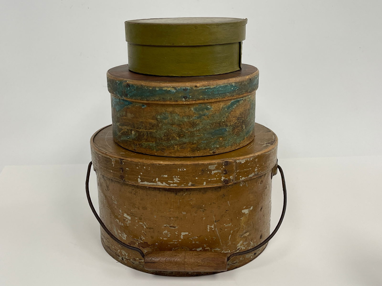 GROUPING OF THREE PAINTED PANTRY BOXES (1 of 3)