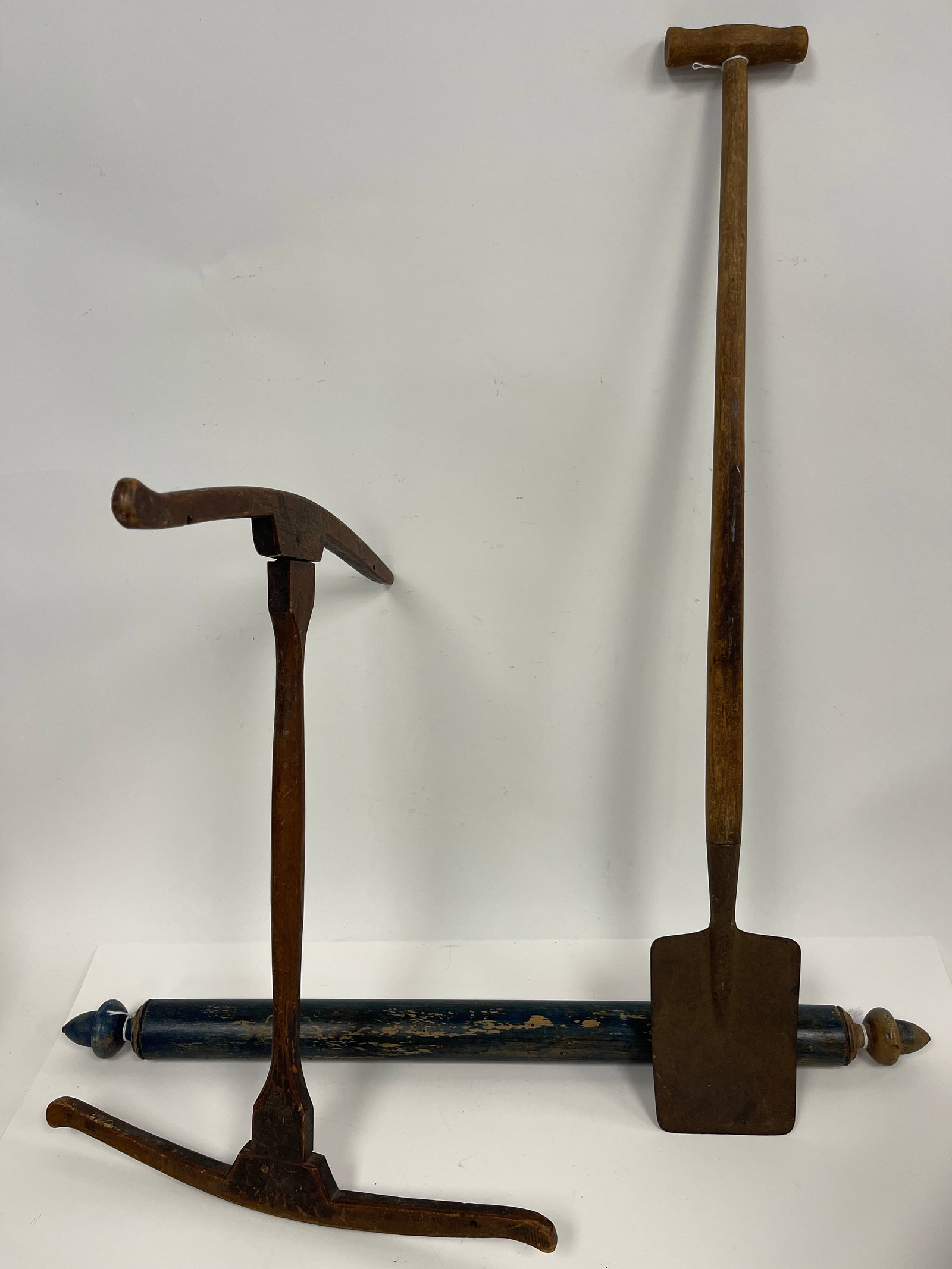 THREE PRIMITIVES: THREE PRIMITIVES