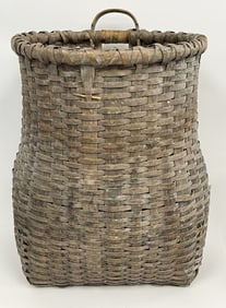 LARGE FEATHER BASKET