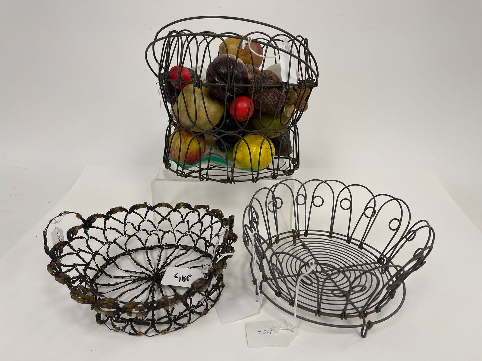 THREE WIRE BASKETS, BEADED CLOVES WIRE WORK BASKET EGG BASKET , FOLDING BASKET WITH STONE FRUIT (1 of 4)