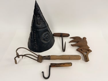 MISC COUNTRY LOT W/ IRON AMERICAN EAGLE