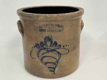 STONEWARE CROCK W BLUE DESIGN