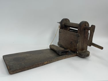 18TH / 19TH C N.E. HANDMADE APPLE PEELER , WOOD PEGS,FORGED FORK,IRON BANDS WITH ITS ORIGINAL HAND
