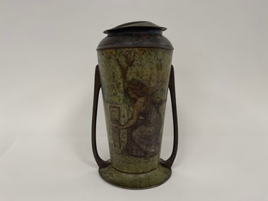 VICTORY V BISCUIT TIN , ENGLISH , EARLY 20TH CENTURY