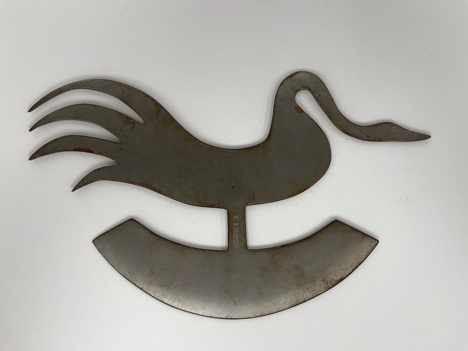 SWAN CHOPPER SIGNED T.LOOSE ,FROM BUCKS COUNTY , PENNSYLVANIA: SWAN CHOPPER SIGNED T.LOOSE , WELL KNOW ARTISAN METALSMITH FROM BUCKS COUNTY , PENNSYLVANIA 9" x 6"