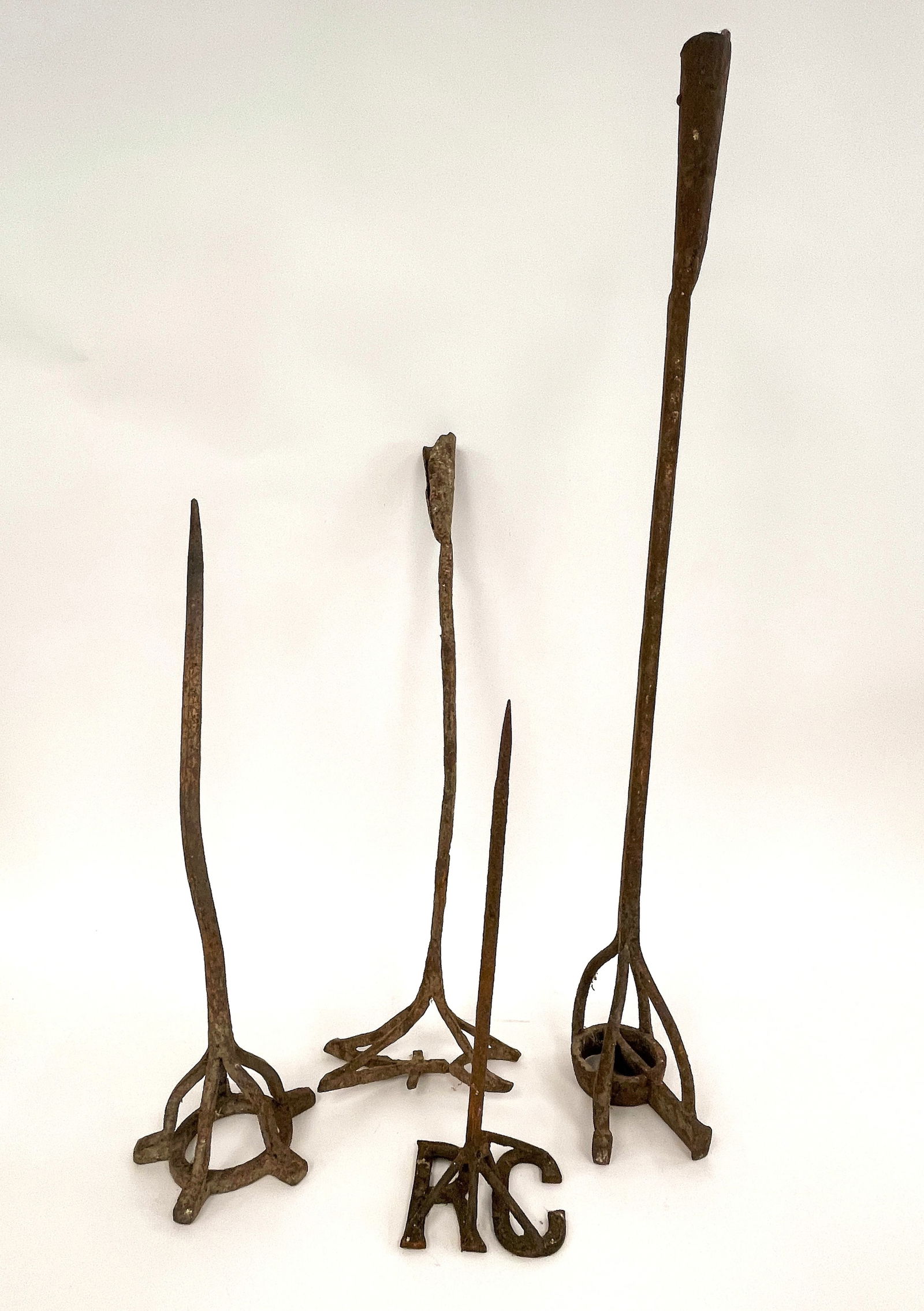 GROUP OF 4  18THC BRANDING IRONS (1 of 5)