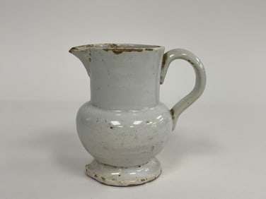 SWEET LITTLE DUTCH DELFT CREAMER IN WHITE