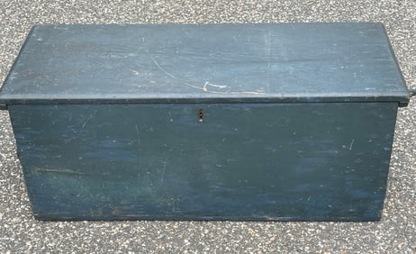 18TH C SEA CAPTAIN'S CHEST