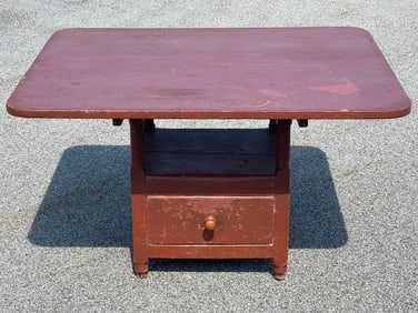 18TH C CHAIR TABLE IN OLD RED PAINT