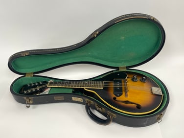 VINTAGE GIBSON MANDOLIN