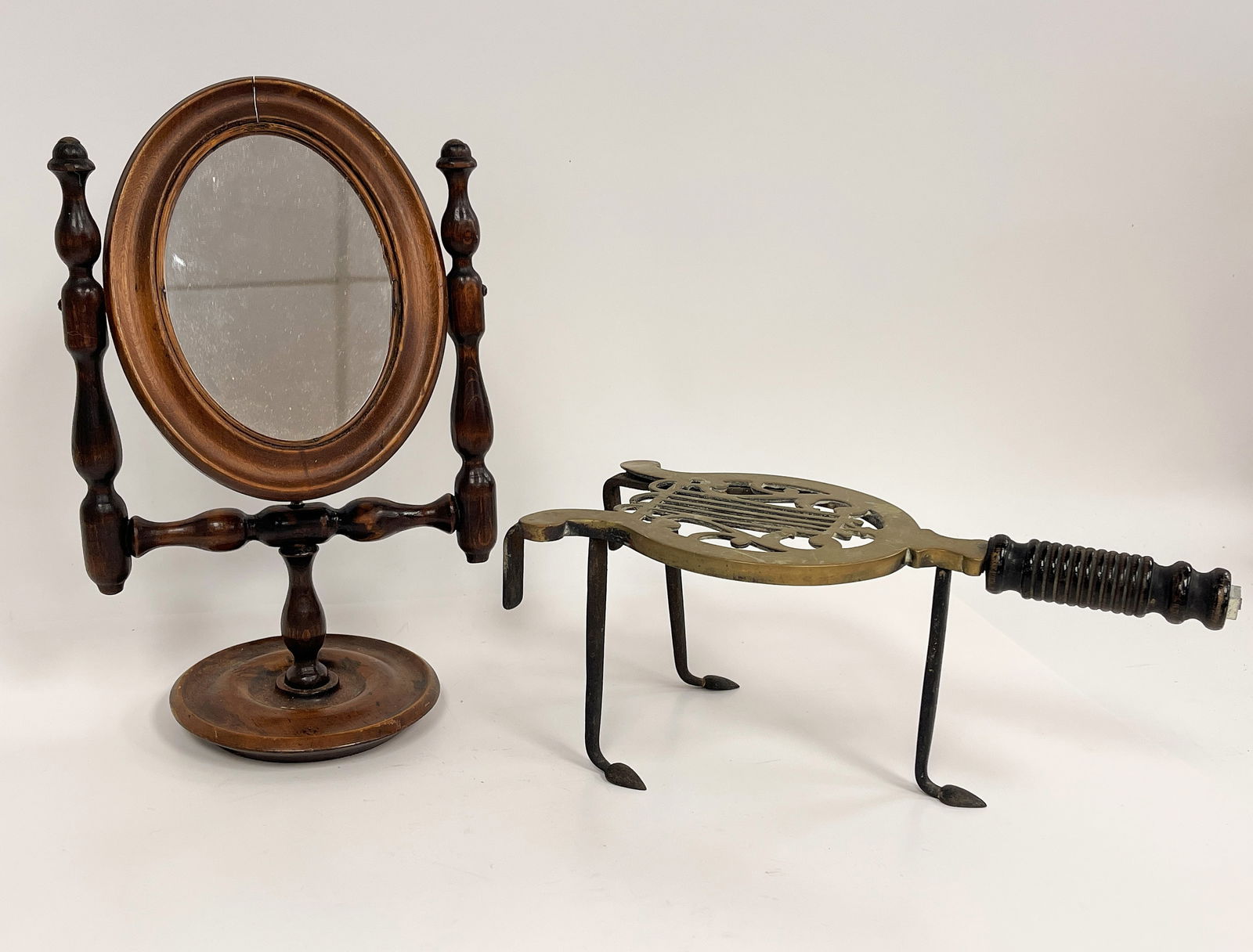 SHAVING MIRROR , TRIVET: SHAVING MIRROR , TRIVET 8 X 13 , 13 X 5