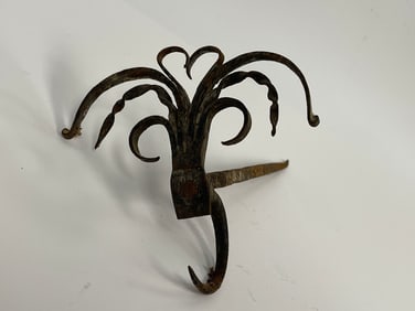 HEART TOPPED STICKING TOMMY