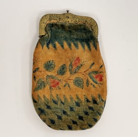 EARLY 19TH C MINIATURE LADY'S VELVET BAG