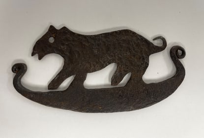 FIGURAL FORGED IRON HUNTER’S FLINT STRIKER SHAPED LIKE A WILD BOAR