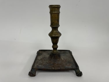 C. 1650 DUTCH BRASS CANDLESTICK W/ NICELY DEVELOPED HOOF FEET